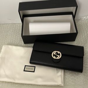 Authentic Gucci Interlocking Waller black womens